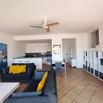 Rocha Paradise Портиман